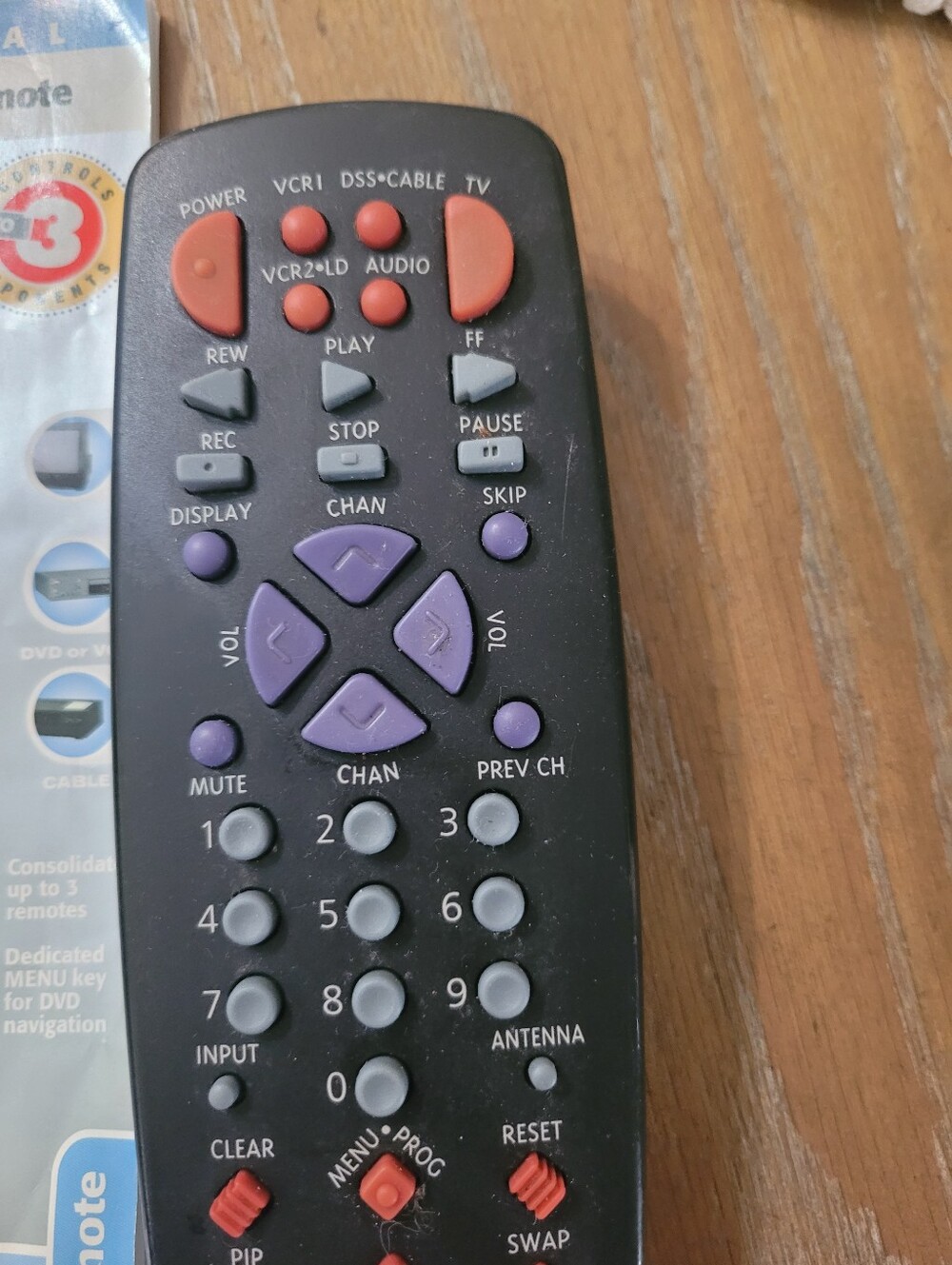RCA Universal Remote - Picture 3 of 5